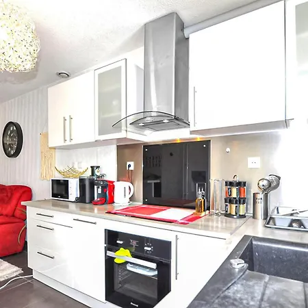 Cozy In Holiday home